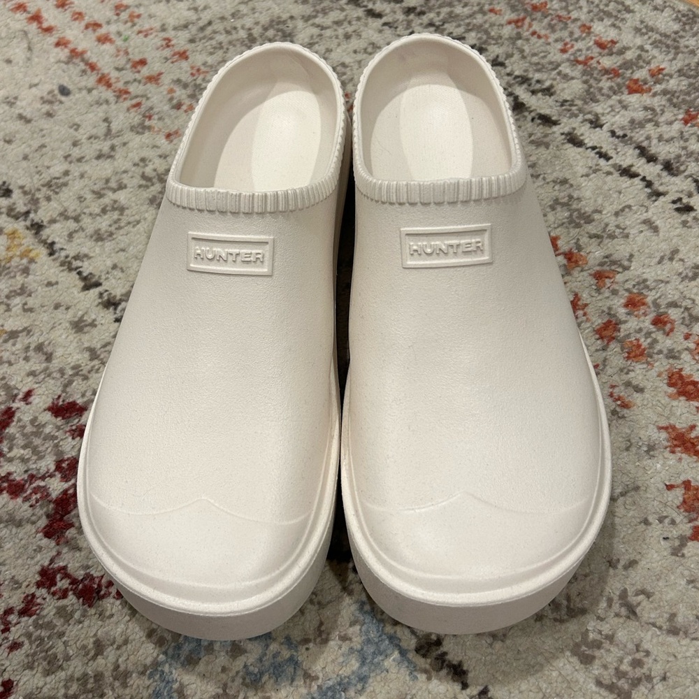 NEW Hunter In/Out Bloom Algae Clogs